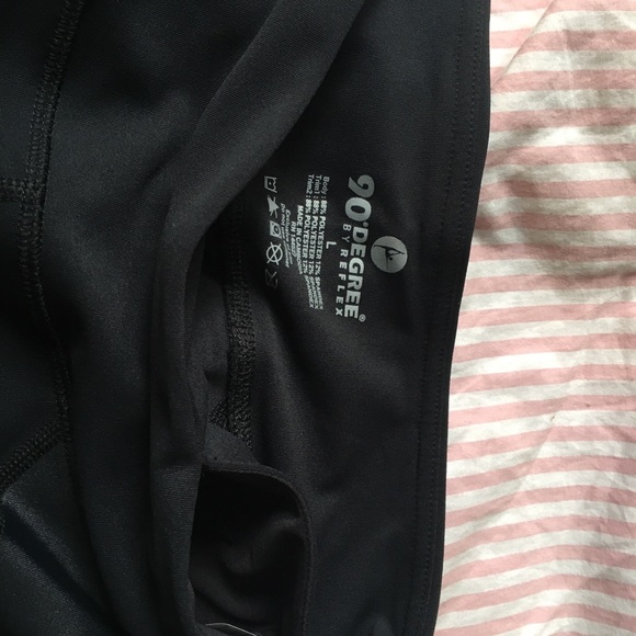 90 Degree by Reflex Exercise leggings - Picture 3 of 5
